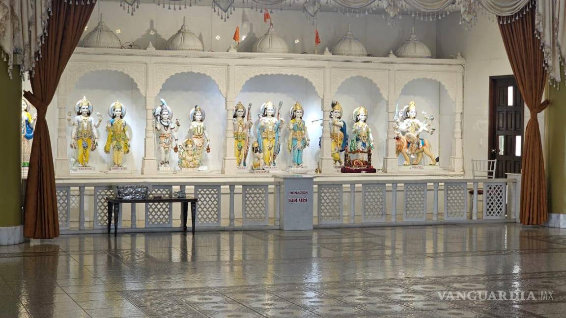 $!Interior del templo hindú.