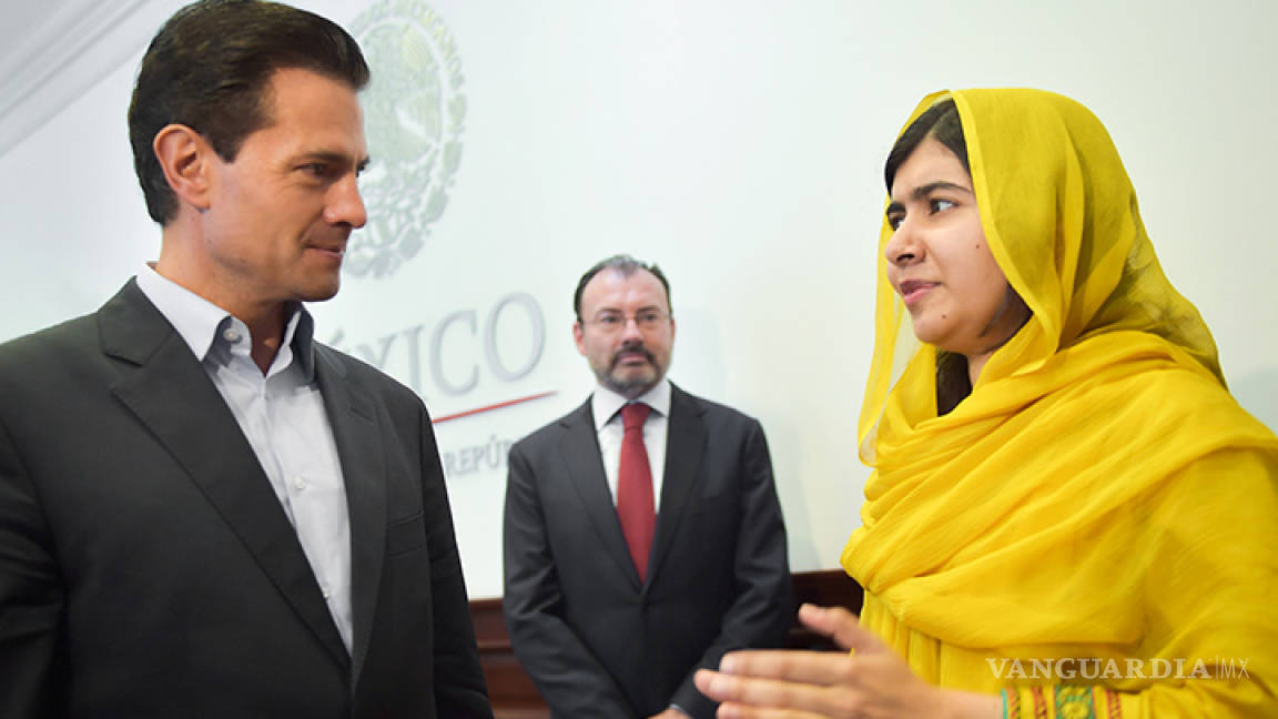 Enrique Peña Nieto recibe a Malala en Los Pinos