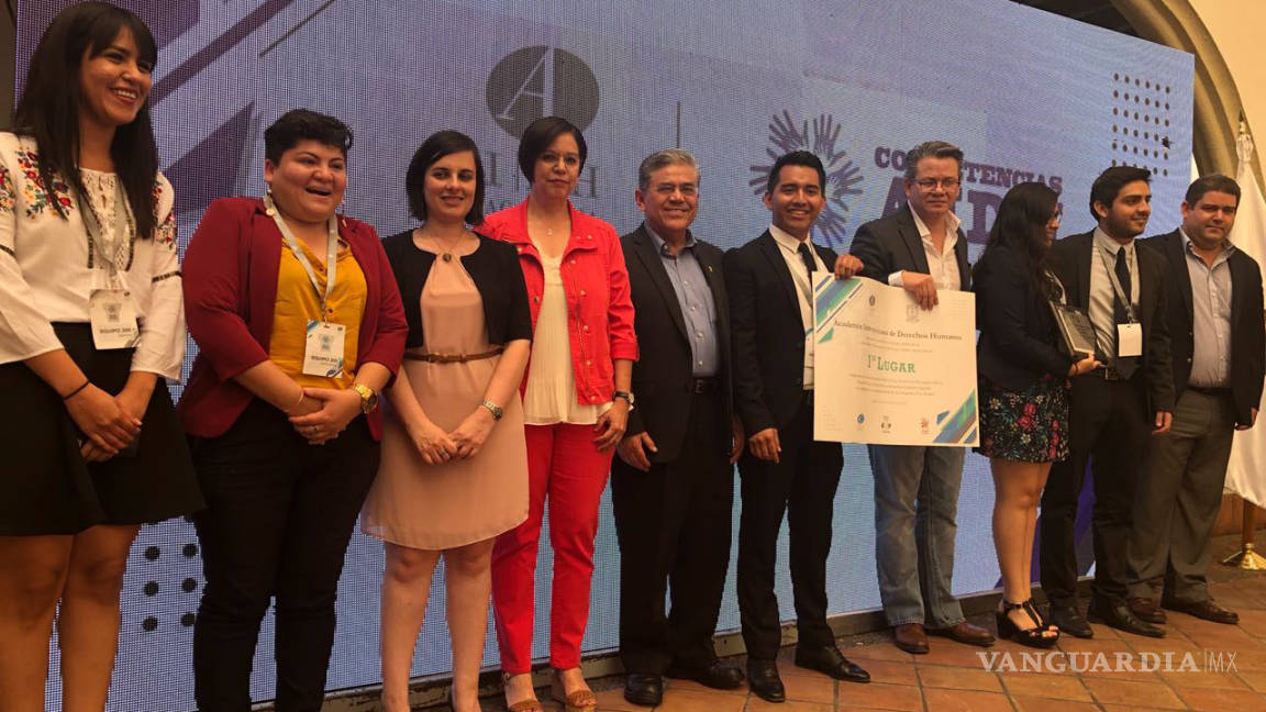 Premia AIDH a alumnos ganadores en competencia y viajarán a Costa Rica