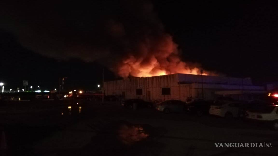 Se registra incendio en bodega de Lala en Parque Industrial Lagunero