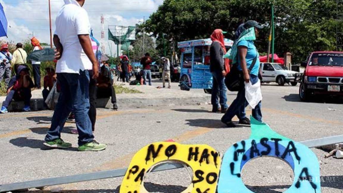 Sitia la CNTE oficinas de Educación en Chiapas