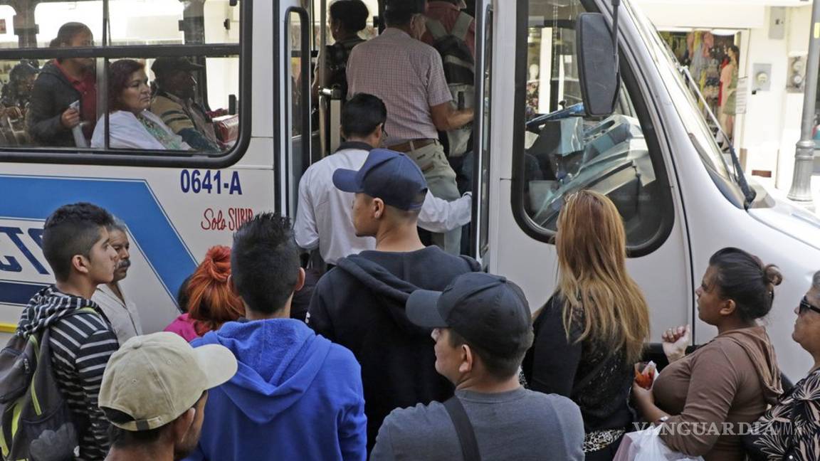$!Cabildo de Saltillo aprueba aumento de dos pesos a tarifa del transporte público