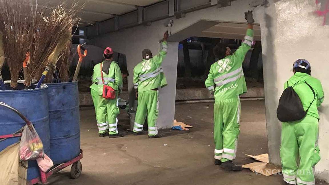 $!Hasta en 1 mdp calculan los daños al metrobús durante marcha contra violencia de género