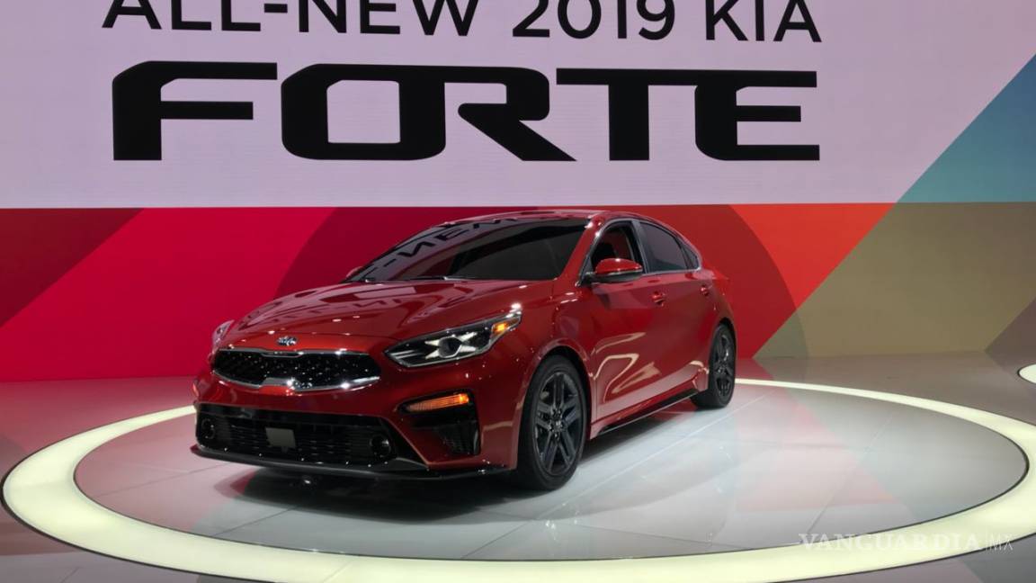 KIA presenta en Detroit el nuevo Forte 2019 'made in México'
