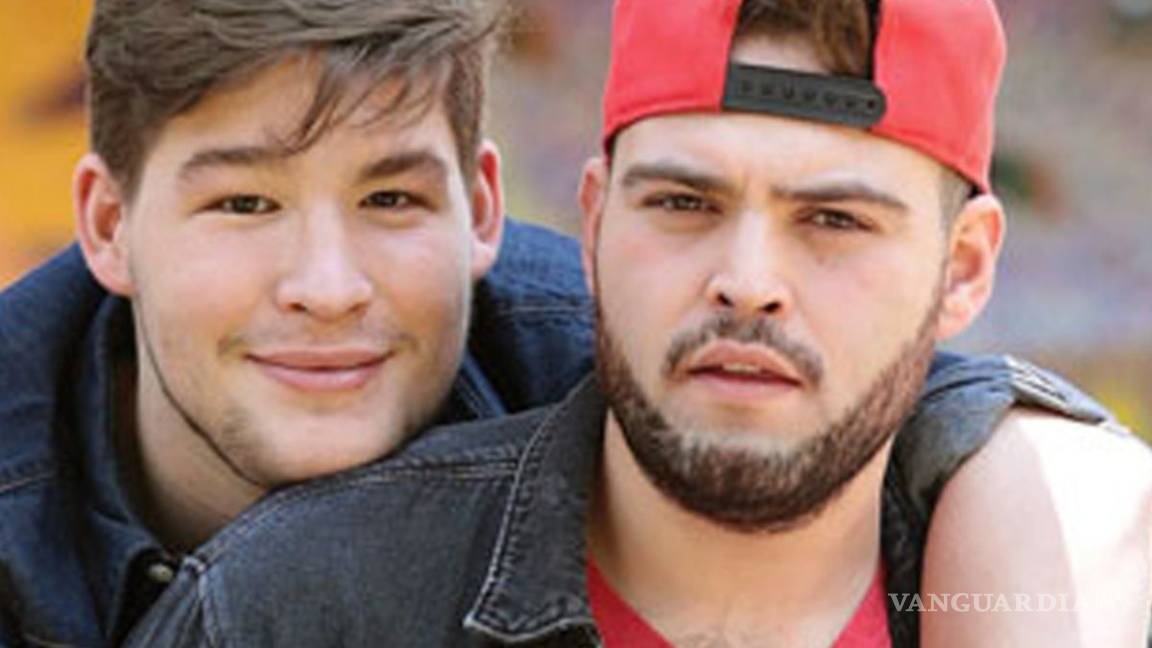 $!Hijo de Alfredo Adame y su novio confiesan como es el conductor de suegro