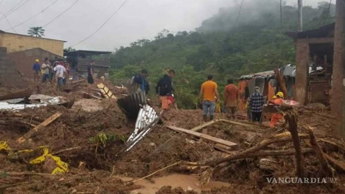 Derrumbe en Ecuador deja al menos 3 muertos y 4 desaparecidos