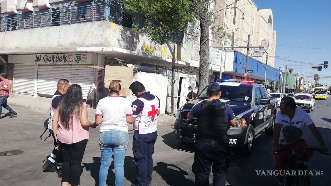 Hallan a hombre muerto dentro de un local en Torreón