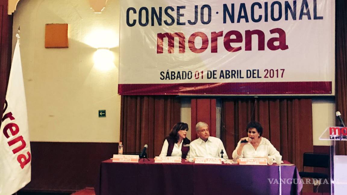 AMLO da informe anual en Consejo Nacional de Morena