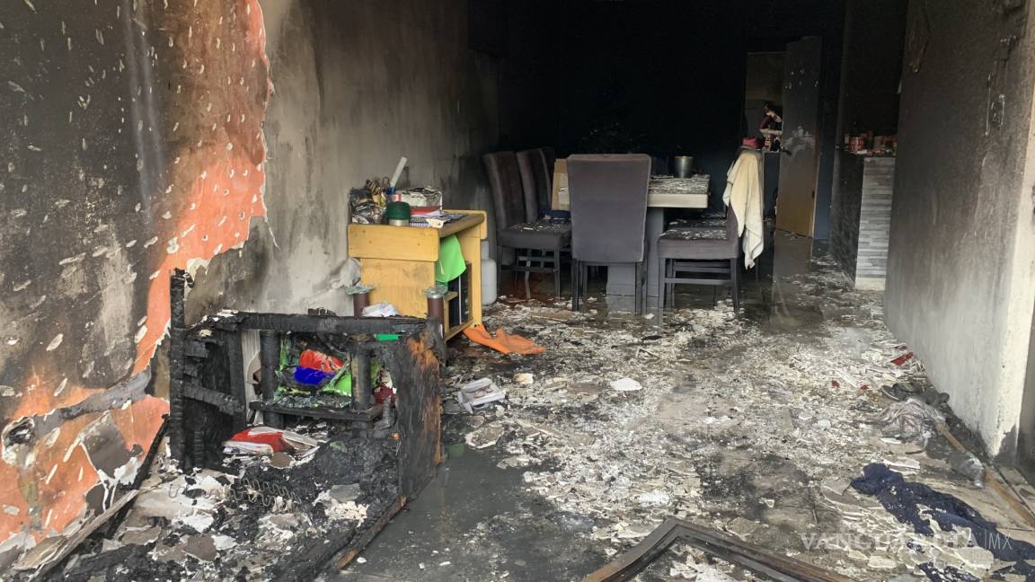 Incendian vivienda en Privada La Torre, en Saltillo