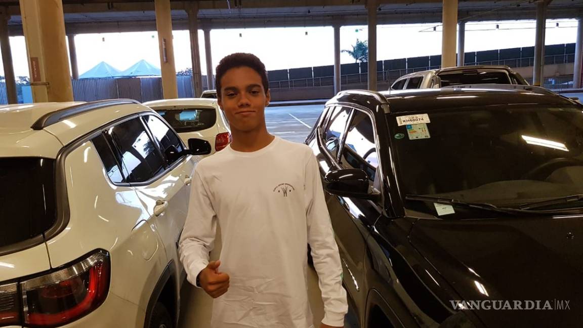 $!El legado de Ronaldinho continúa; su hijo ficha para importante club brasileño