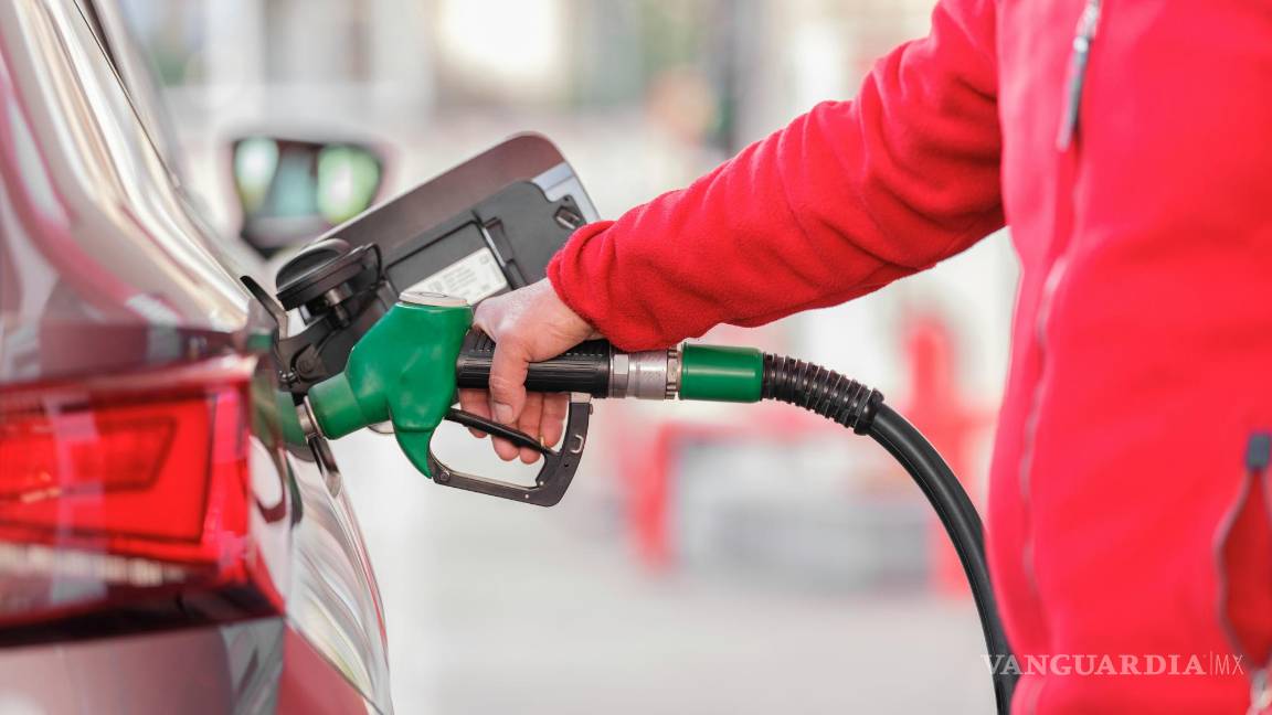 $!Precios de Gasolina en Nuevo León para la semana del 21 al 26 de octubre: consulta los precios