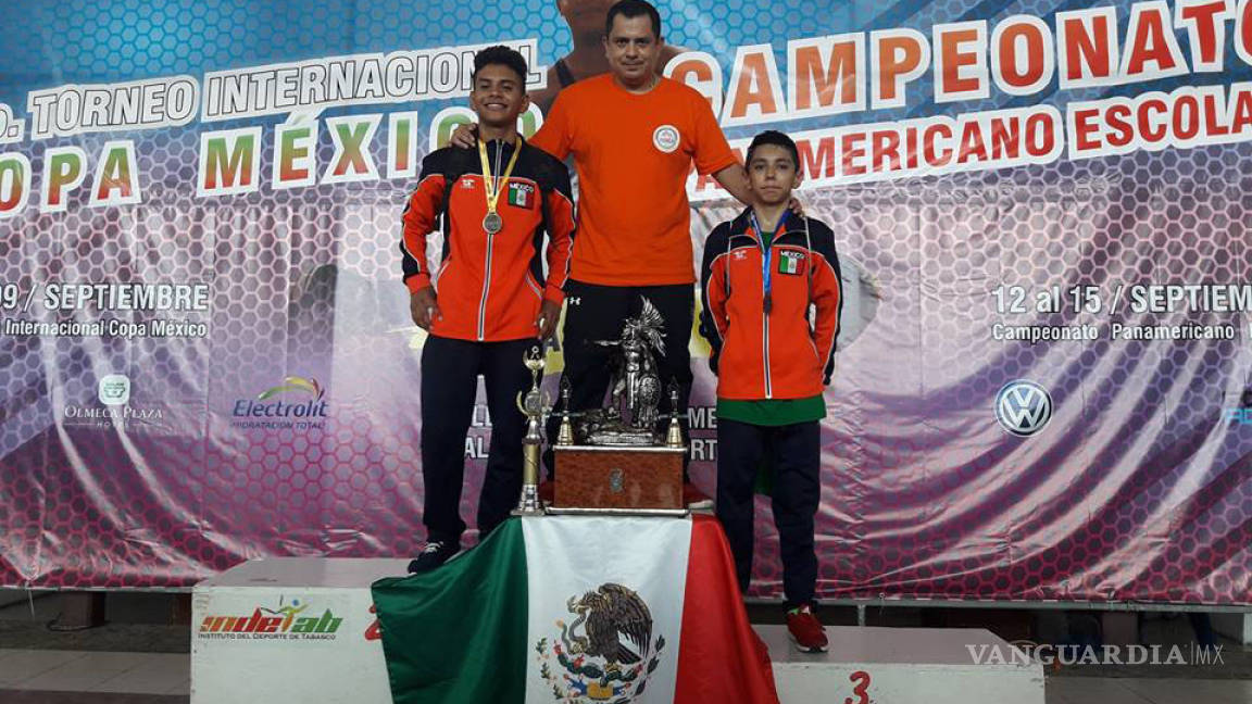 Oro y plata para luchadores en Panamericano