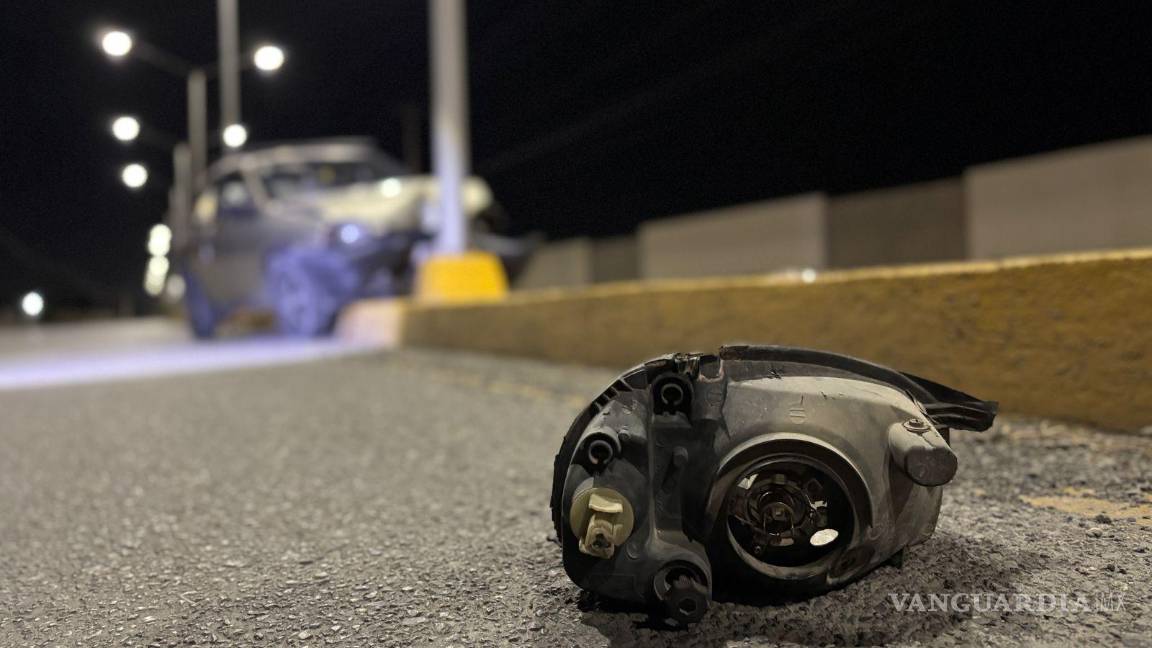 $!Elementos de la Policía Municipal acudieron al sitio para acordonar el área y evitar otro percance.