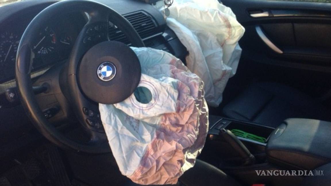Vehículos viejos de BMW tienen bolsas de aire defectuosas; compañía recomienda no usarlos
