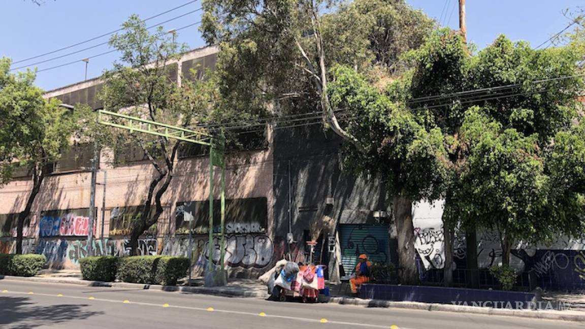 $!Gobierno de Peña Nieto pagó 99 mdp a papelera en su último año; compró una pluma de casi 7 mil pesos