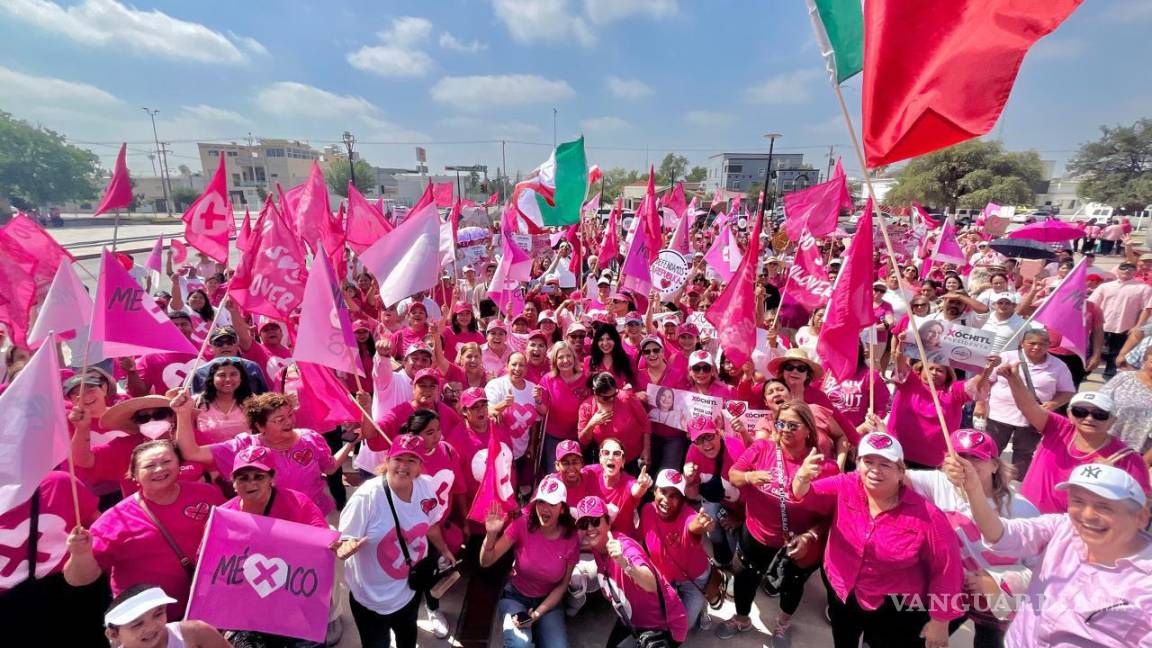 Se suman miles de coahuilenses a la ‘Marea Rosa’ en defensa de la democracia