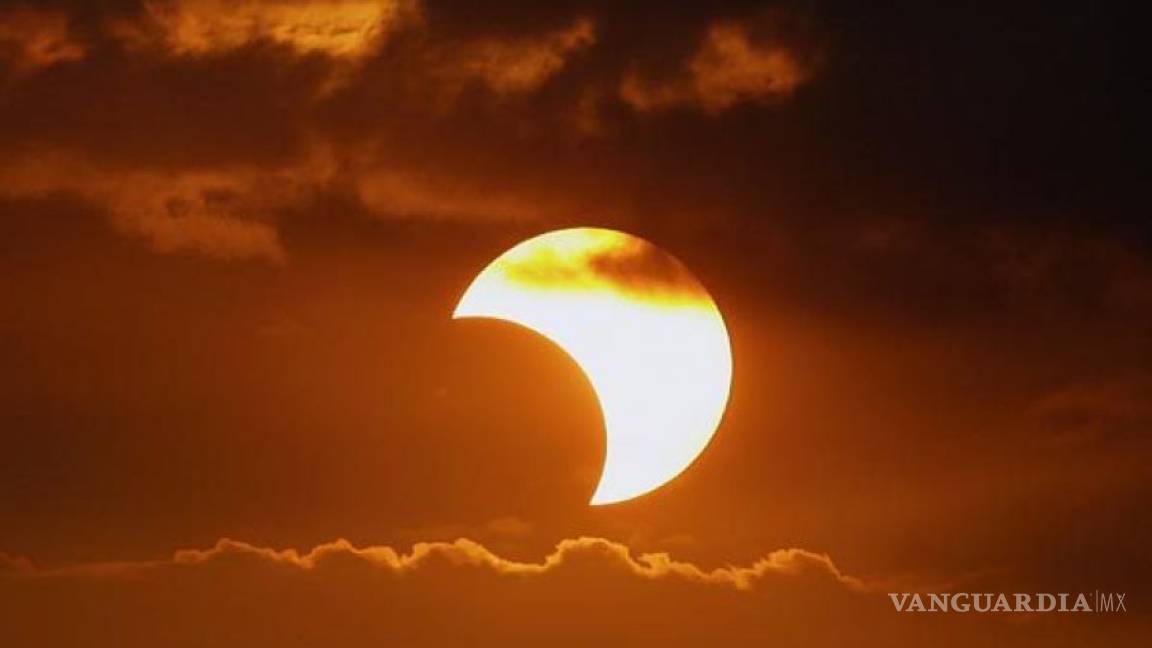 Eclipse solar parcial: todas las claves del fenómeno que se verá en Sudamérica