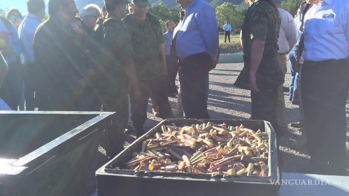 $!Sedena destruye armamento y municiones en Saltillo