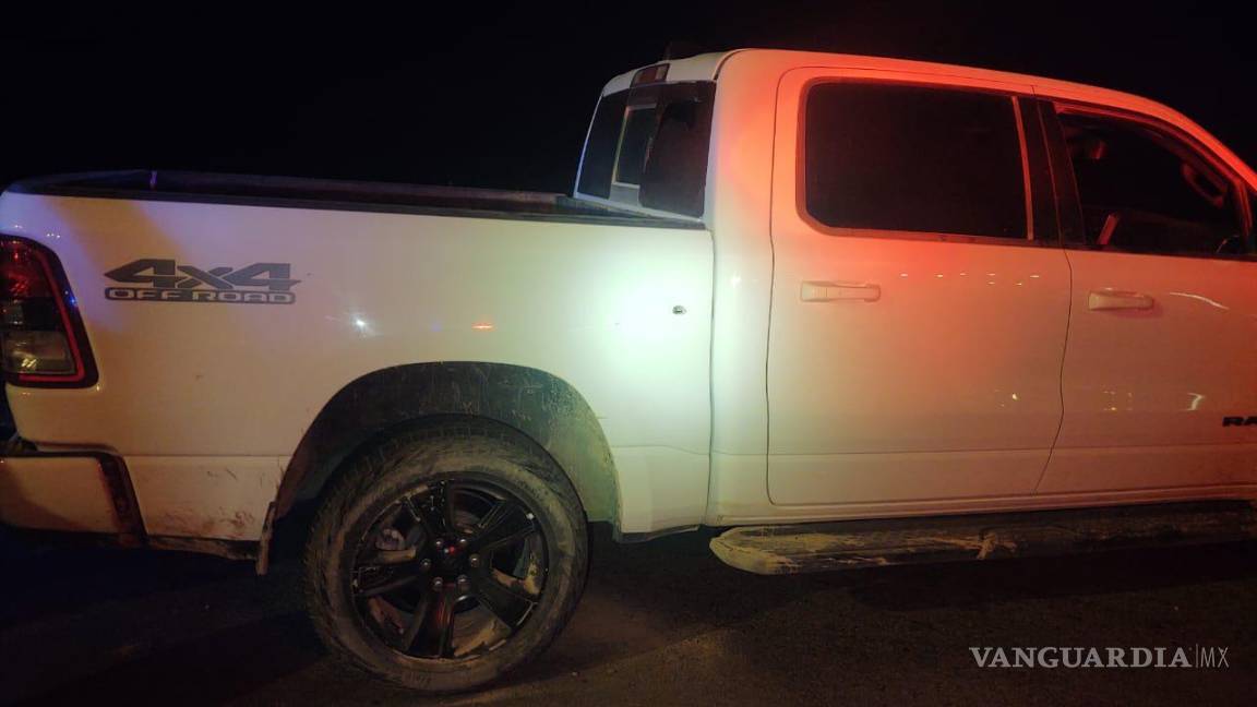 $!Esta es la camioneta en la que viajaba el empresario, acompañado de su hijo, cuando fueron interceptados.