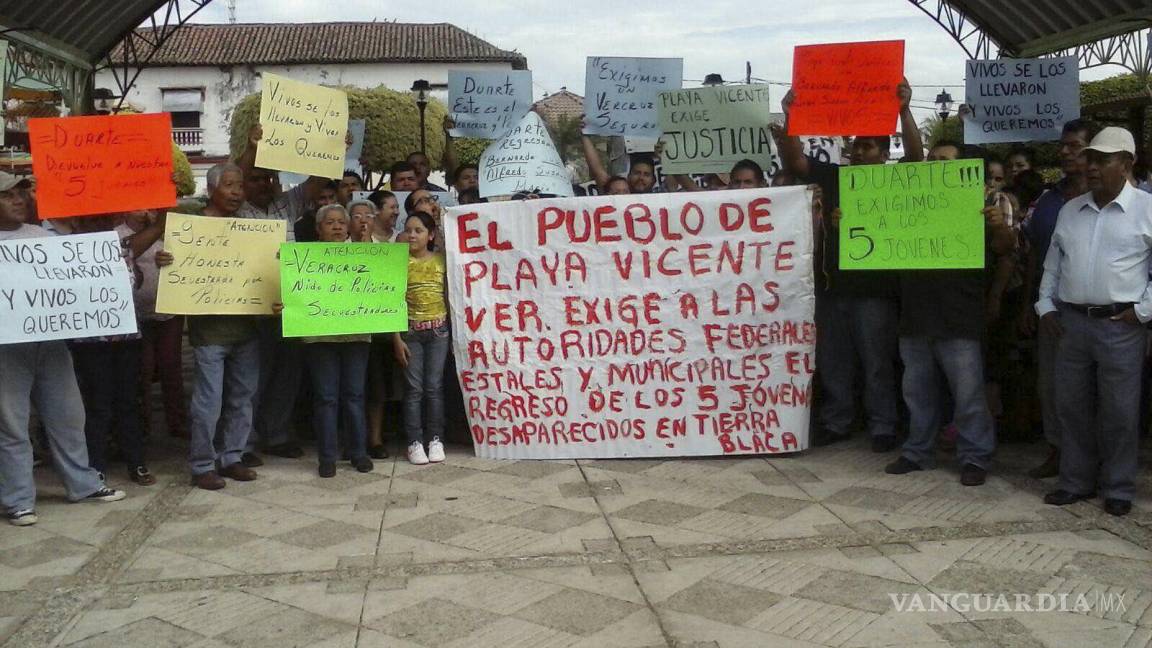 Consignan a policías acusados de desapariciones en Veracruz