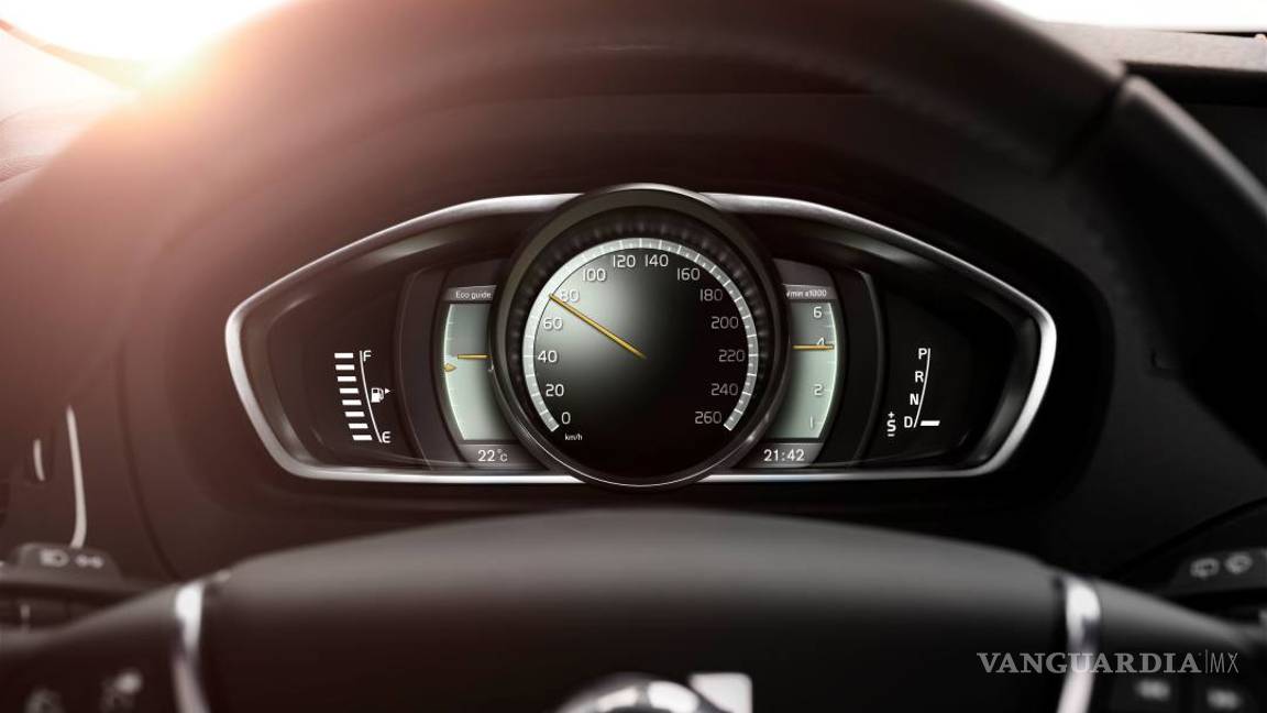 $!Volvo V40, equilibrado en todos los sentidos