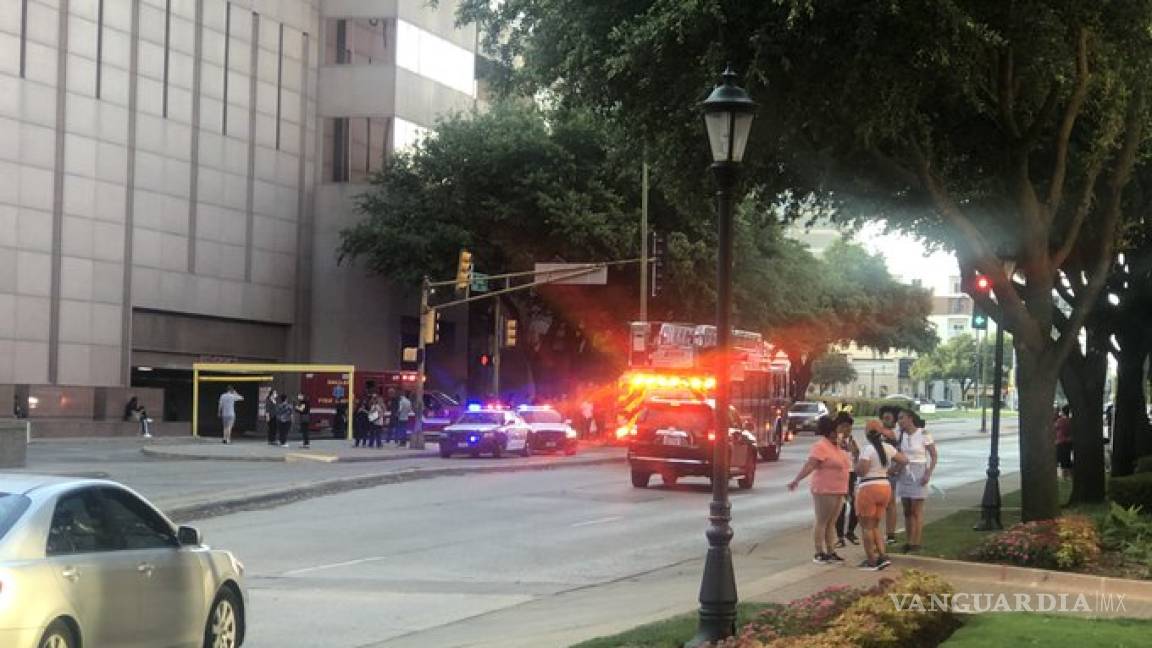 Reportan tiroteo en centro comercial de Dallas, Texas
