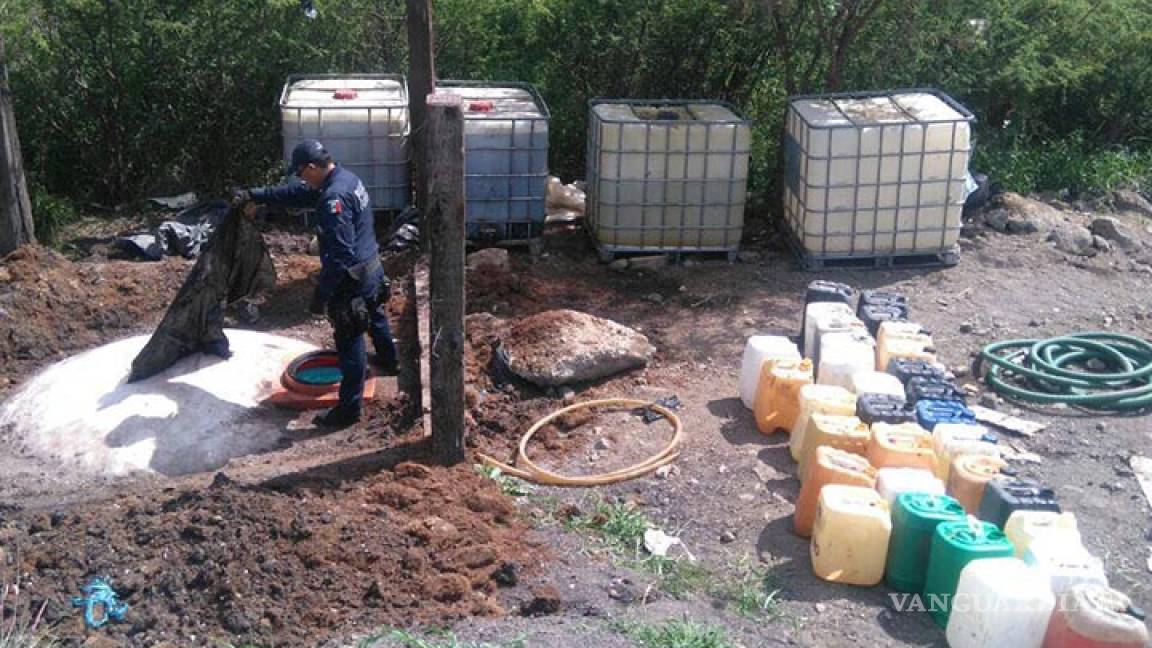 Encuentran enterrada una cisterna con 10 mil litros de combustible en Guanajuato