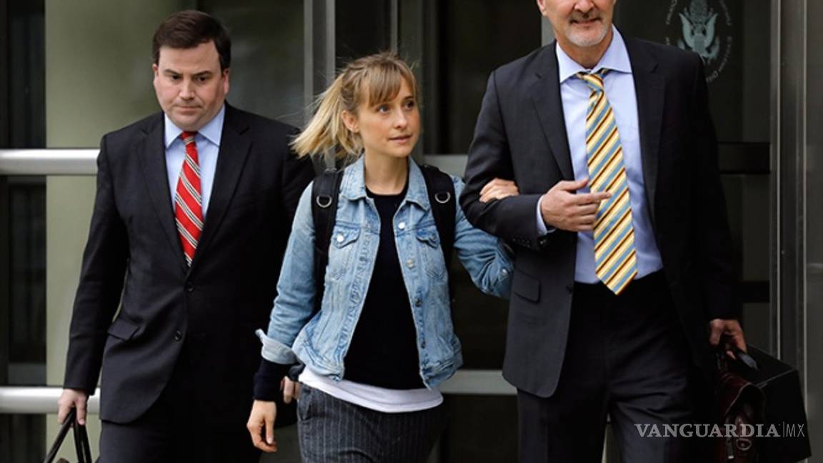 $!Allison Mack, sale bajo fianza tras su implicación en caso de tráfico sexual