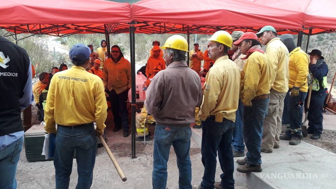 $!Controlan en un 70% incendio en Sierra de Zapalinamé, pese a inclemencias del tiempo