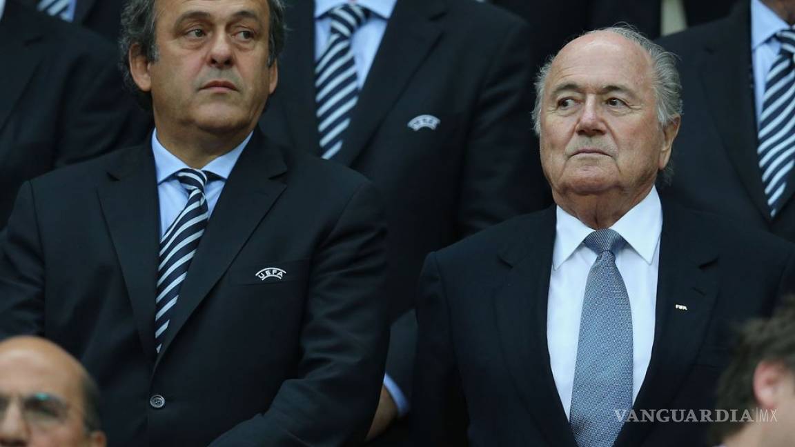 Suspenden a Blatter y Platini de la FIFA por ocho años