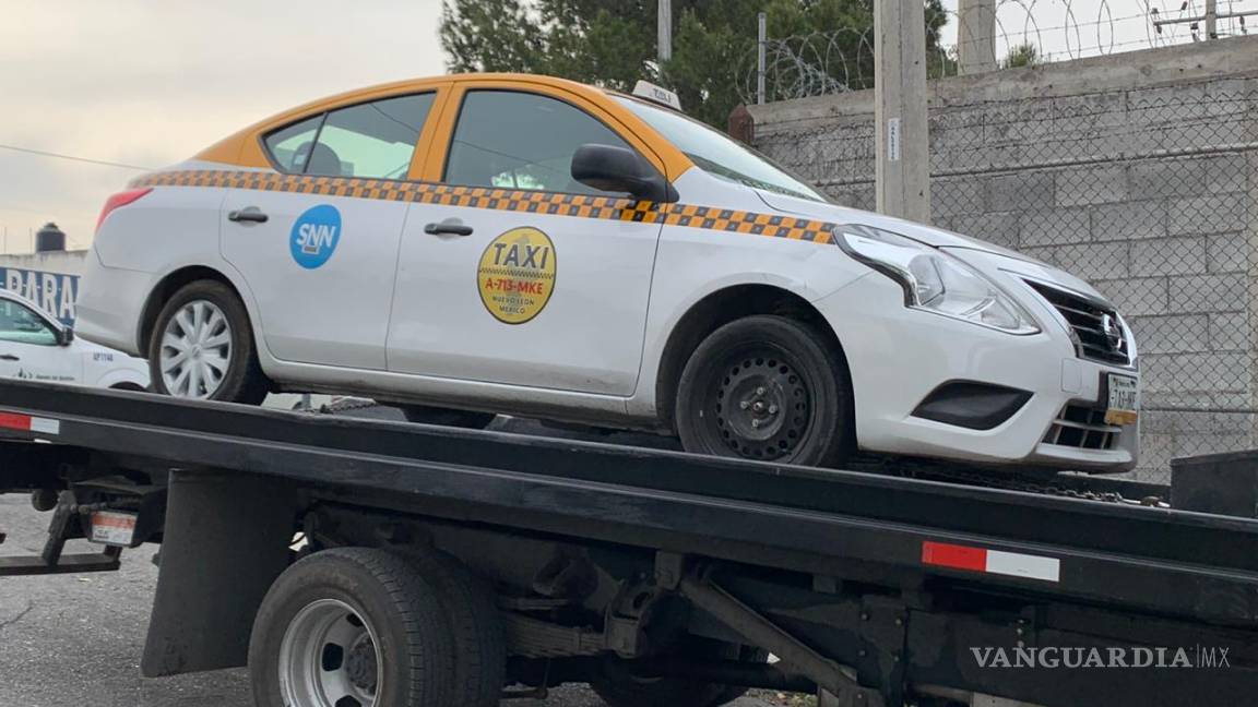 Policía Federal detiene a tres con droga y asegura un taxi de NL