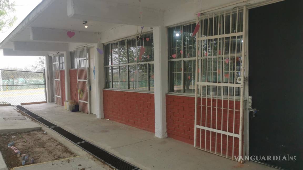 Escuela de Acuña se está quedando sin alumnos... por falta de transporte escolar