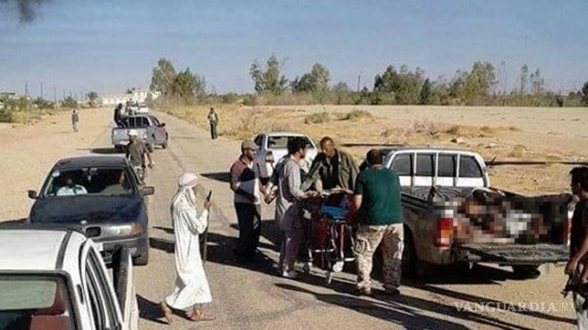 $!Asesinan a más de 140 personas en base aérea en Libia