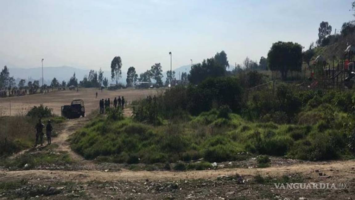 Encuentran cuerpo de mujer en Atizapán; fue asesinada con una roca