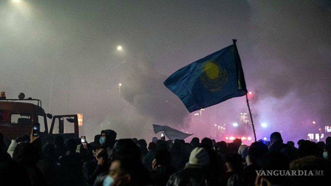 Decenas de muertos y miles de detenidos tras protestas en Kazajistán por aumento del gas