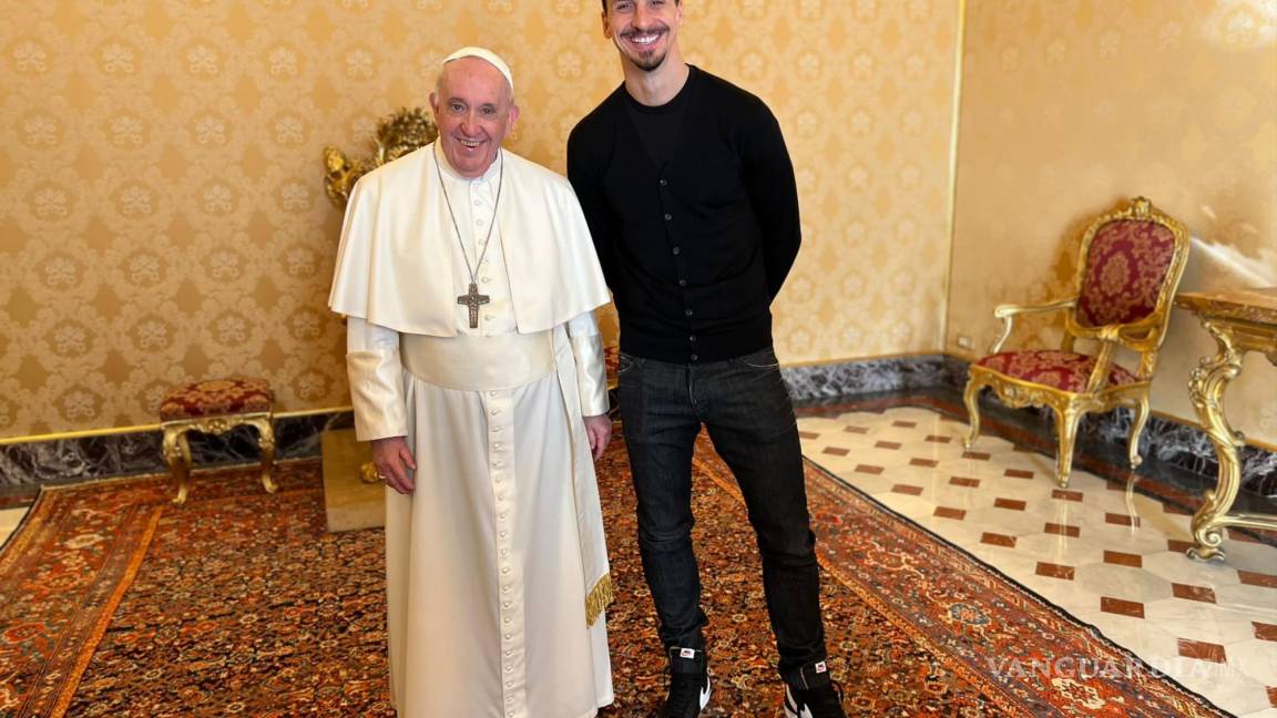 Ibrahimovic tiene una experiencia religiosa en el Vaticano