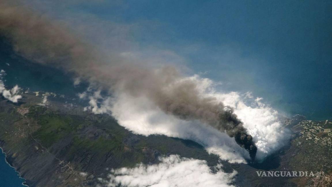 Imagen del volcán Cumbre Vieja es la mejor foto terrestre del año según la NASA