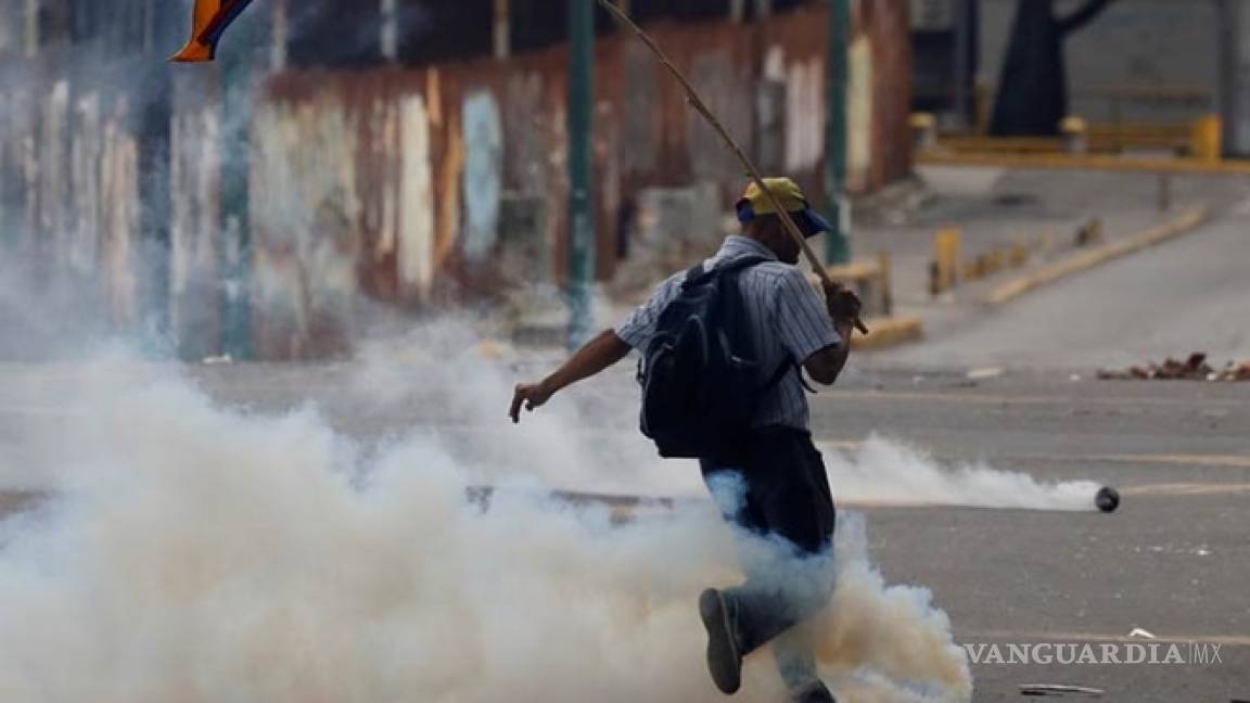 Asciende a 74 el número de víctimas mortales por protestas en Venezuela