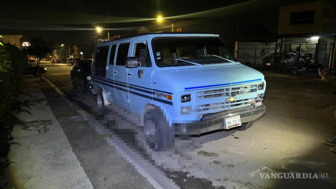 $!El vagón involucrado en el accidente sería llevado al corralón por las autoridades.