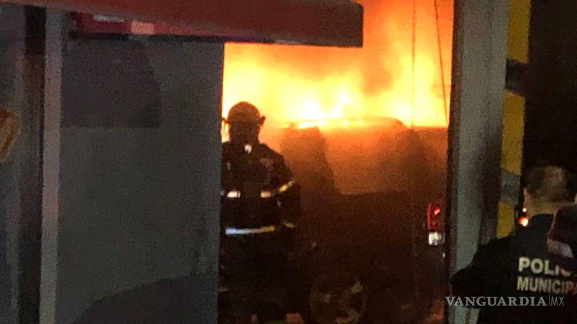 $!Las autoridades se movilizaron ante el siniestro.