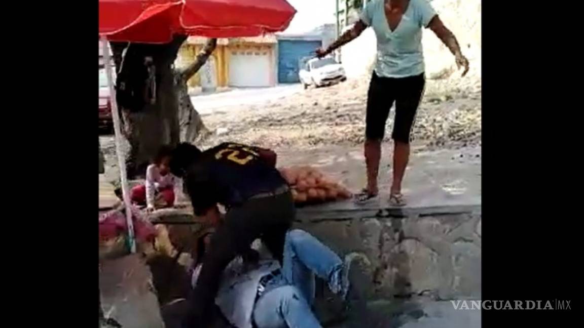 Migrantes hondureños golpean a familia mexicana en Chiapas