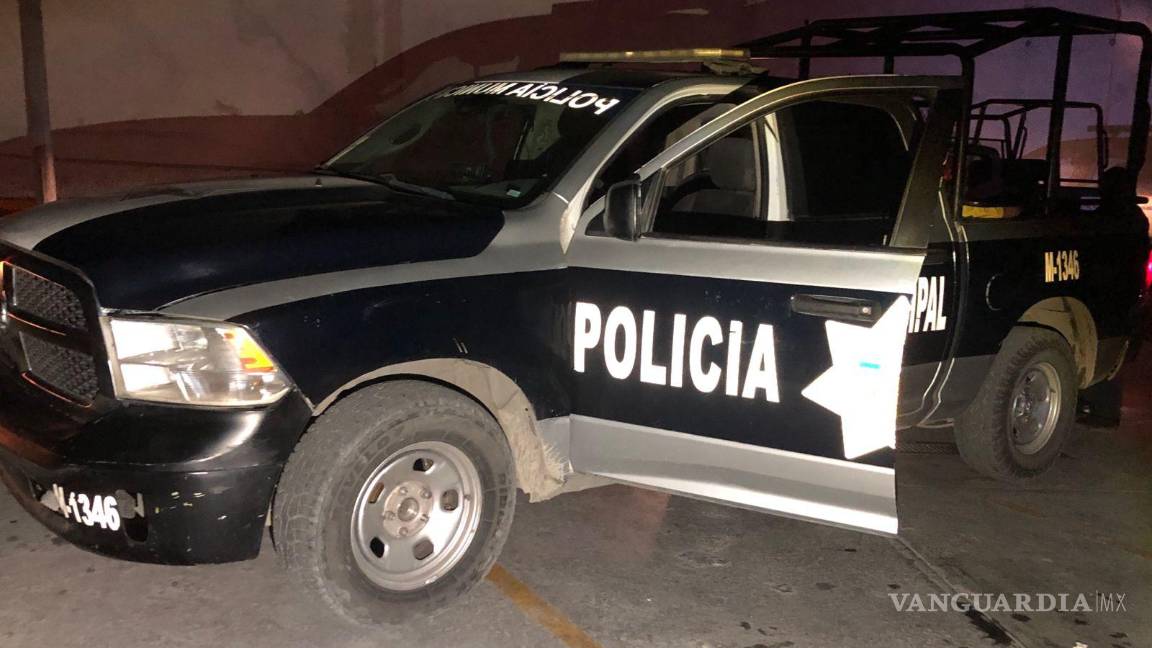 $!La policía logró detener a los sujetos.