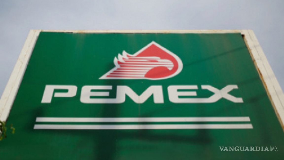 Pemex señala que hay una ‘suspensión temporal’ de nuevas contrataciones a proveedores