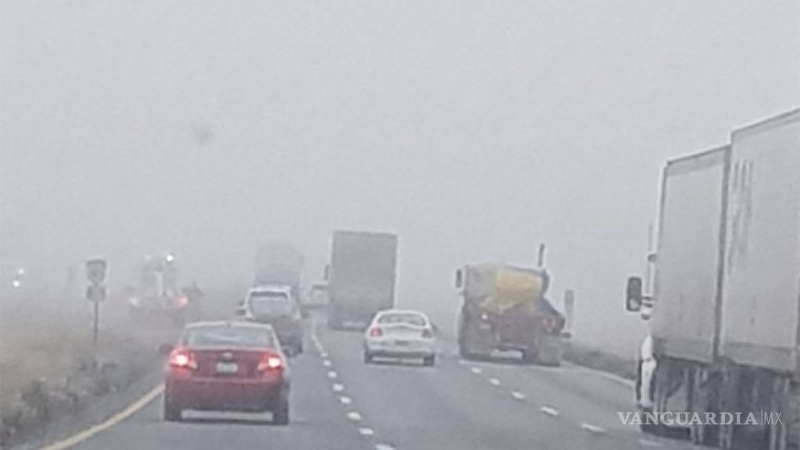 Cierran autopista Monterrey-Saltillo por neblina