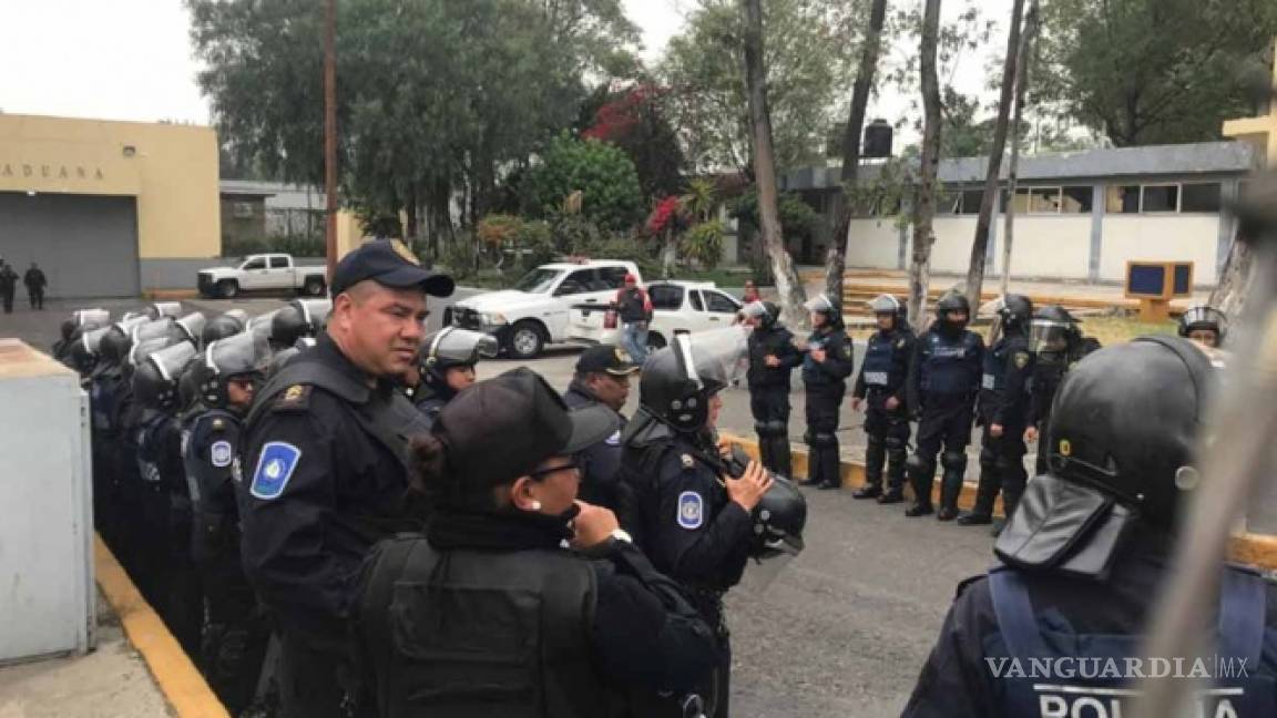 Un muerto y 8 lesionados por riña en Reclusorio Oriente; cárteles se disputan prisión