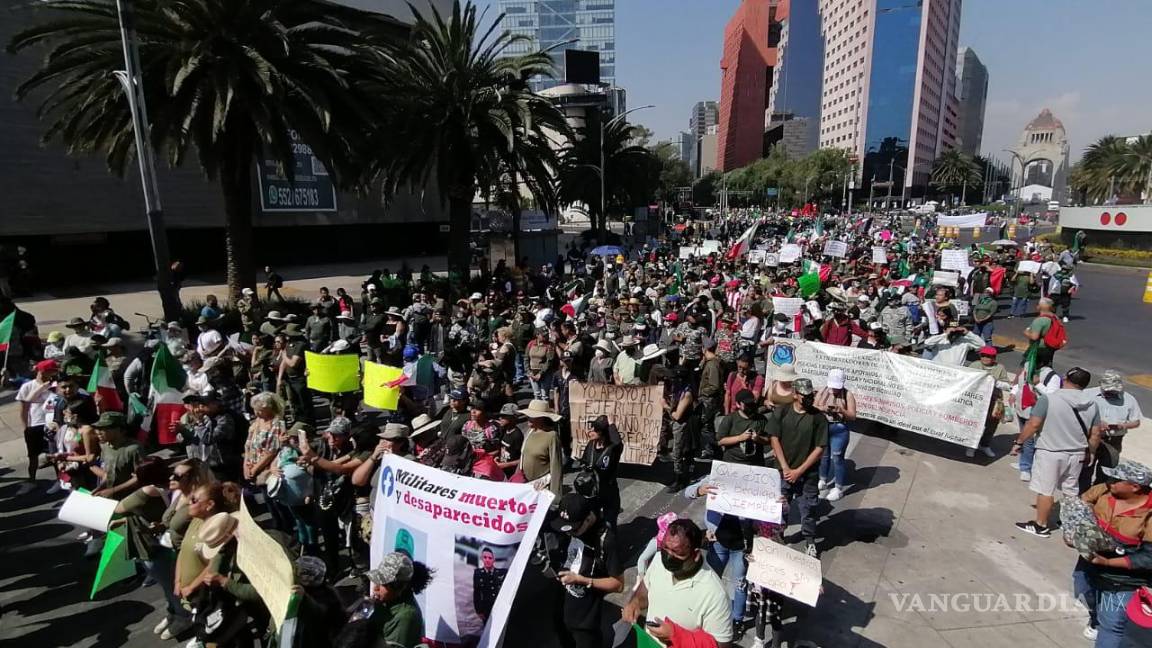 $!‘Cumplían con su deber’, marchan en varios estados en apoyo a soldados acusados de asesinato