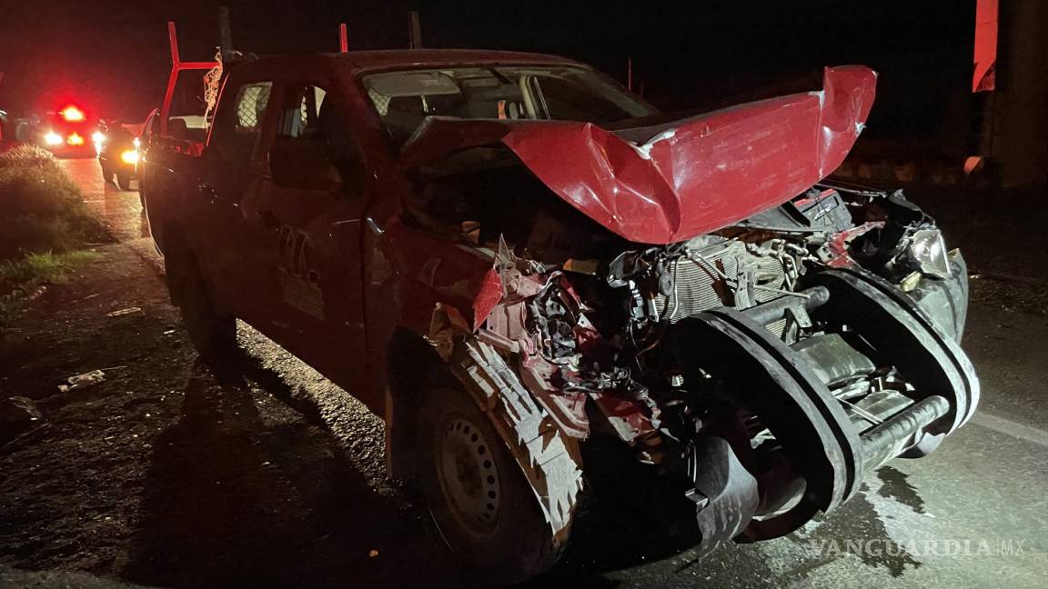 Cuantiosos daños materiales tras aparatoso choque por alcance en la carretera Torreón-Saltillo