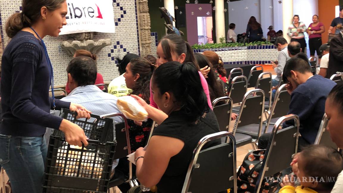 $!México Libre de Calderón, afilia en Saltillo con acarreados a simpatizantes