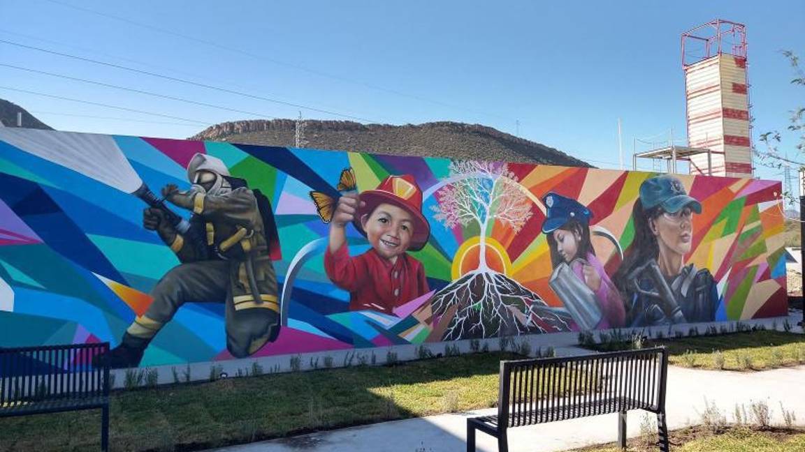 $!Ang destaca la importancia de utilizar el espacio público como medio de expresión artística y menciona que la mayoría de sus trabajos han sido encargados por organizaciones o empresas, pero siguen creyendo en la relevancia de pintar en las calles.