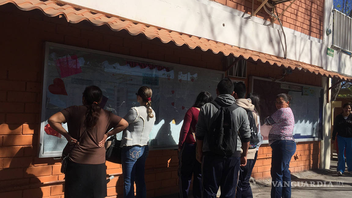 Policía y padres de familia realizan operativo tras amenaza de ataque en Cetis 48 de Saltillo